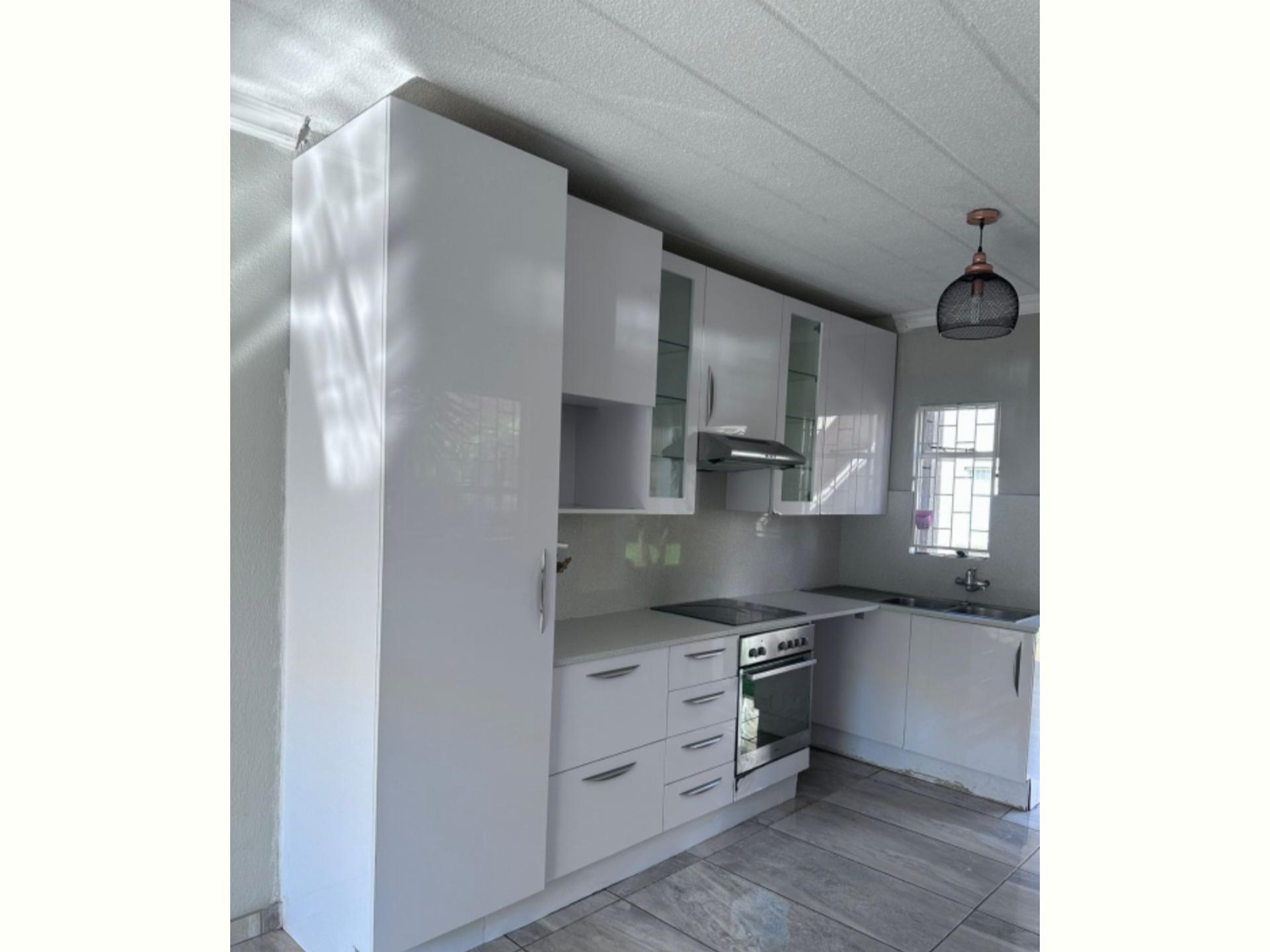  of property in Bonaero Park