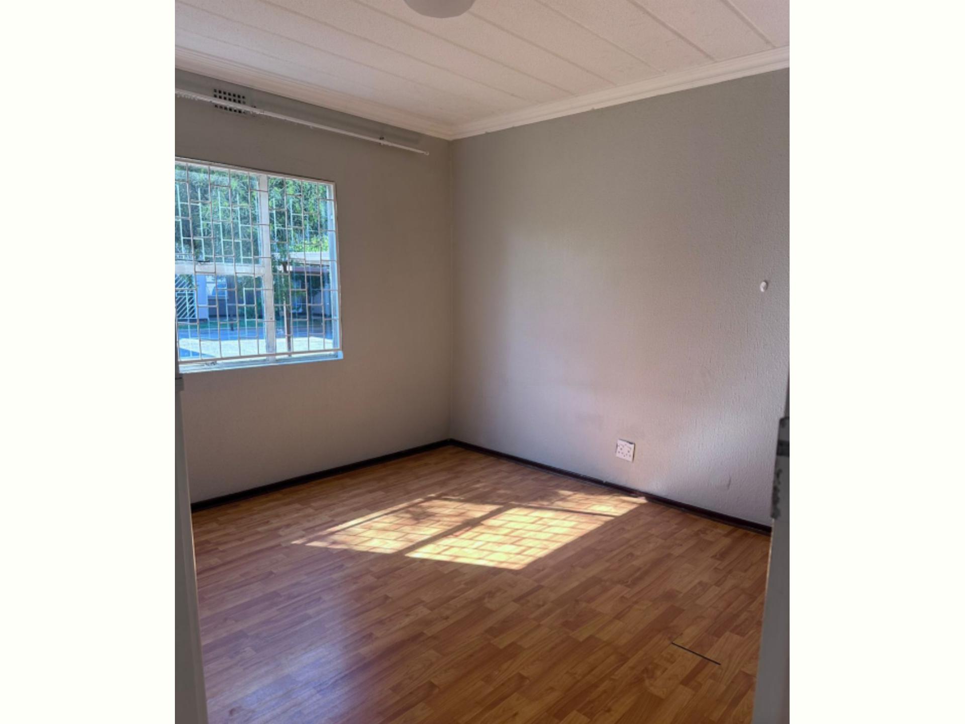  of property in Bonaero Park