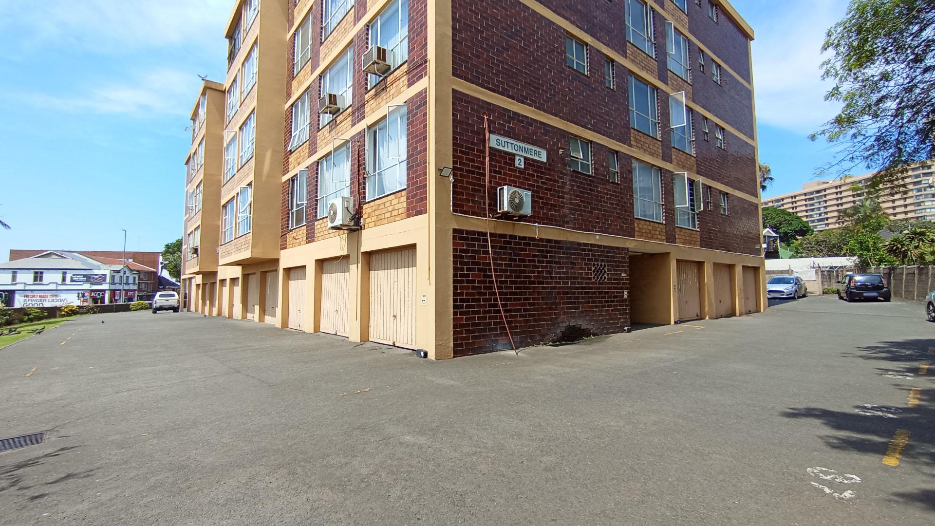 Front View of property in Windermere