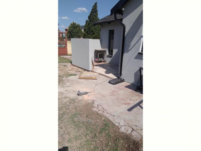 3 Bedroom House for Sale For Sale in Danville - MR698258