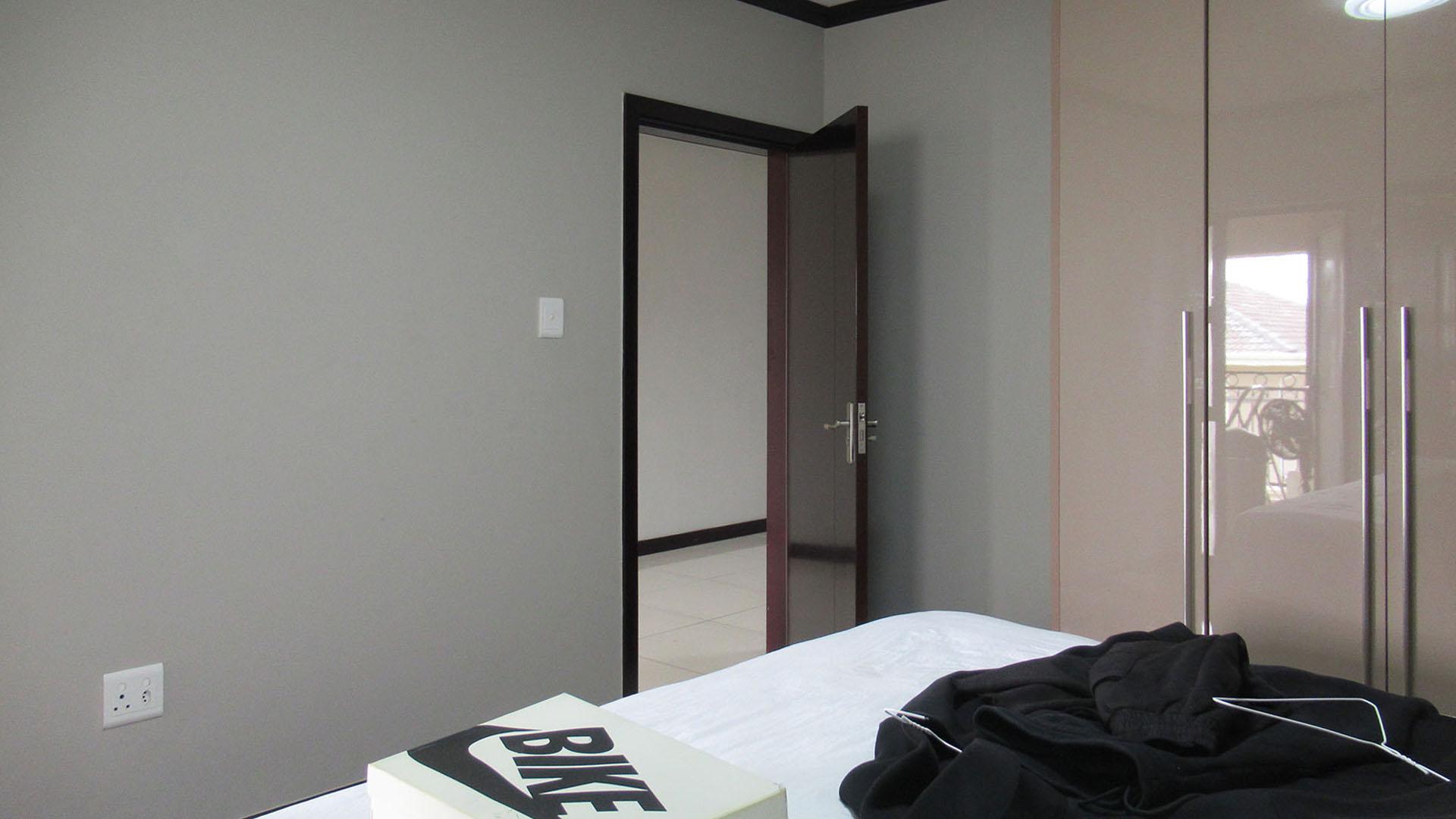 Bed Room 1 - 16 square meters of property in Kengies