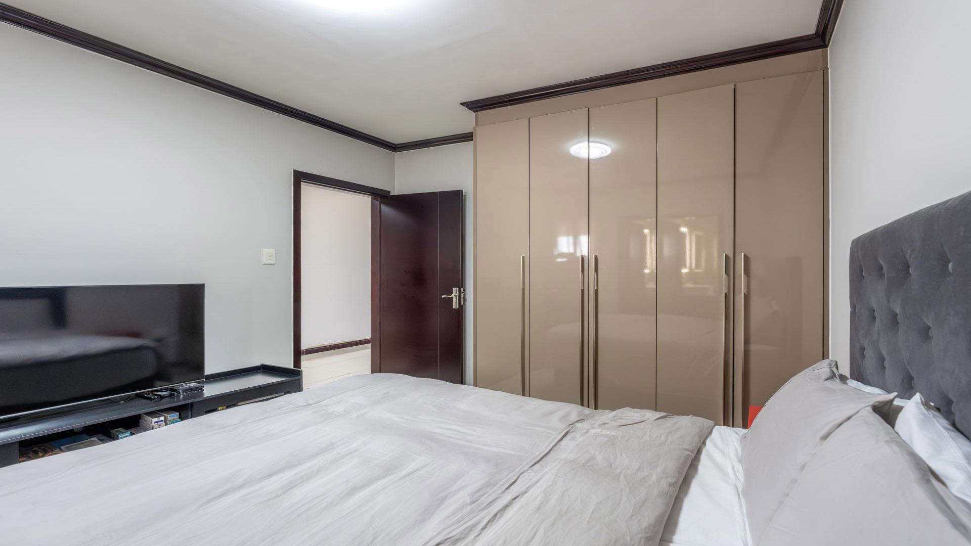 Bed Room 1 of property in Kengies