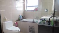 Bathroom 1 - 6 square meters of property in Kengies