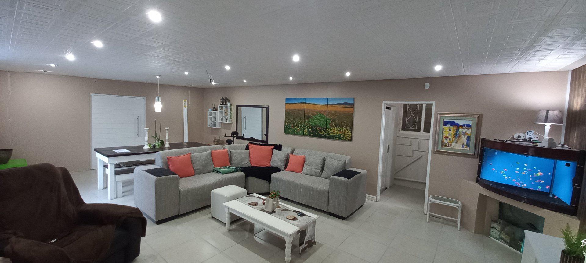  of property in Sunnyridge