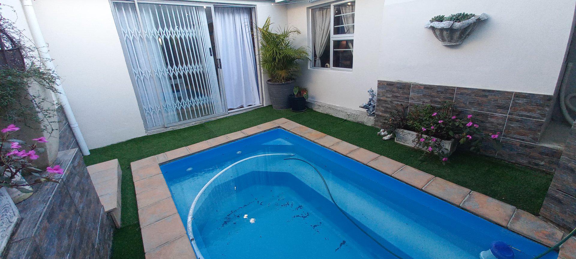  of property in Sunnyridge