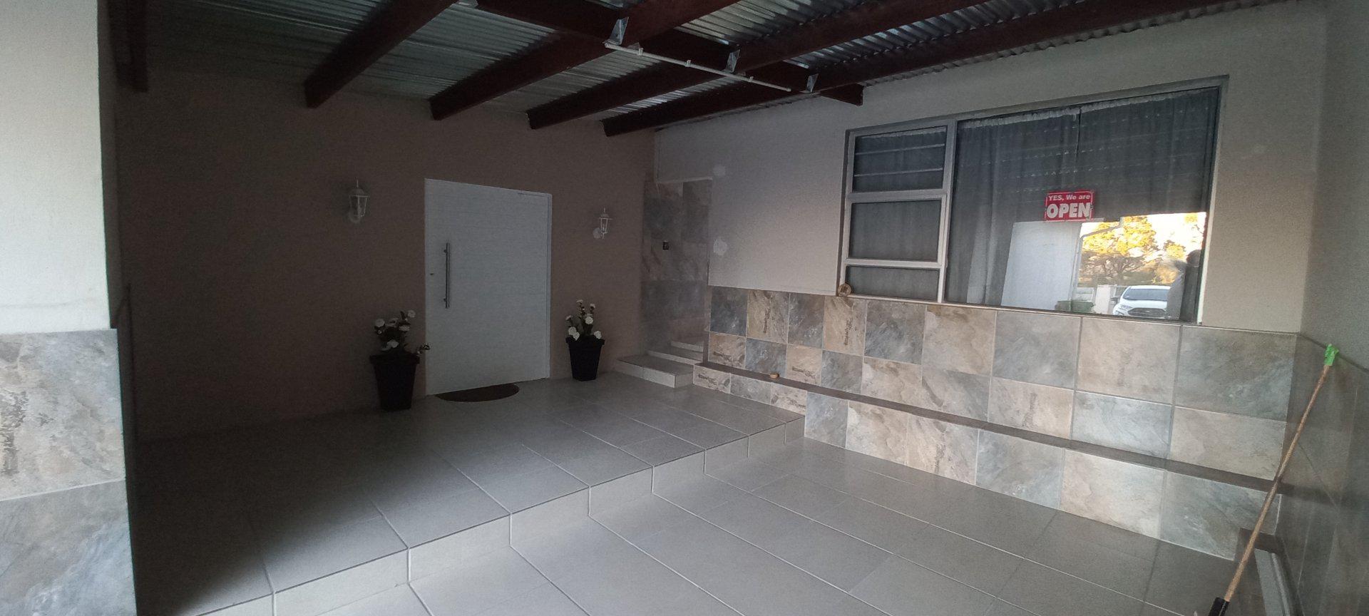  of property in Sunnyridge