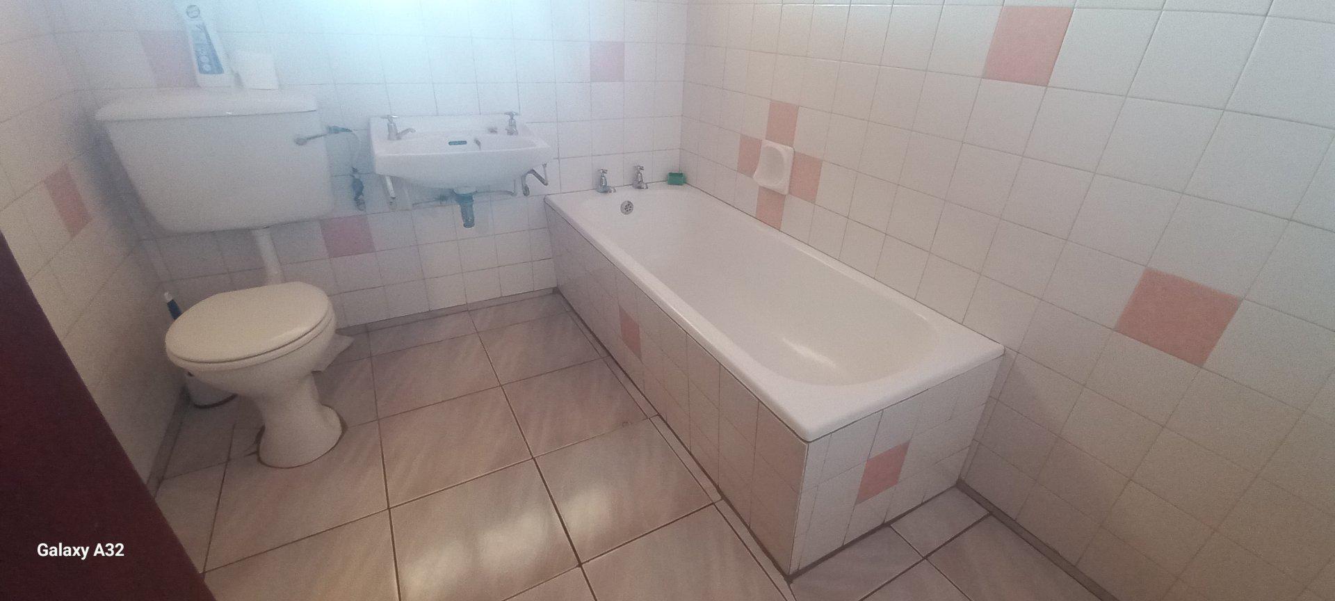  of property in Summerpride