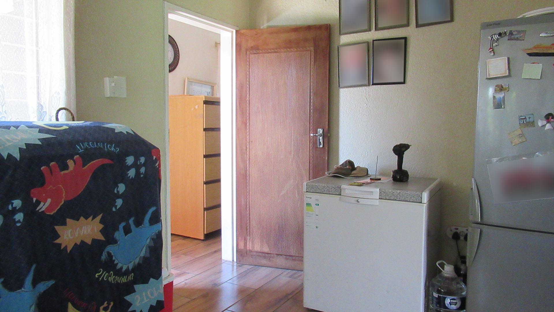 Dining Room - 9 square meters of property in Greenhills