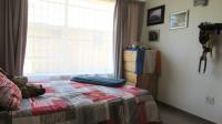 Bed Room 2 - 11 square meters of property in Greenhills