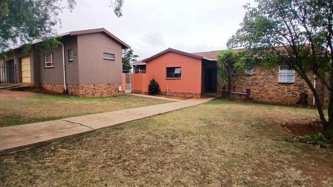 3 Bedroom House for Sale For Sale in Fochville - MR698292