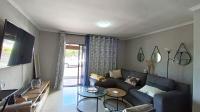 Lounges - 19 square meters of property in Amanzimtoti 