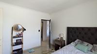 Main Bedroom - 15 square meters of property in Amanzimtoti 