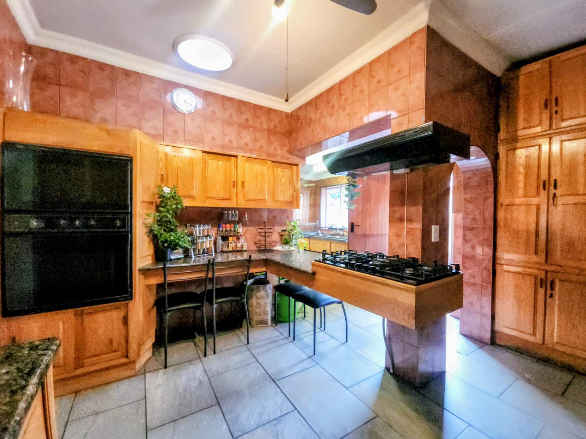  of property in Capital Park