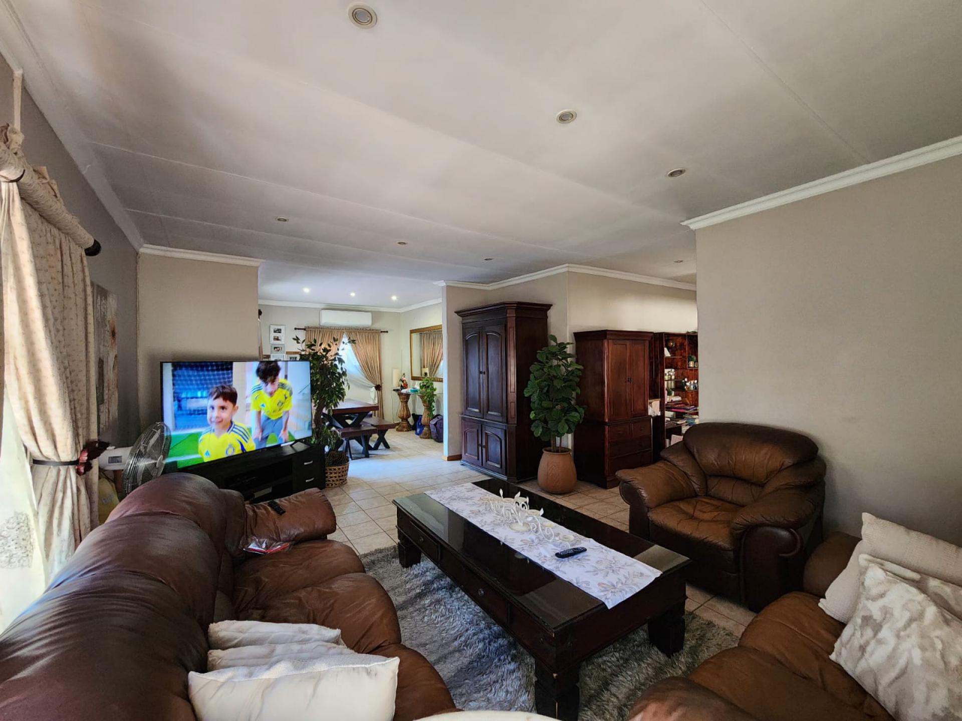  of property in Capital Park