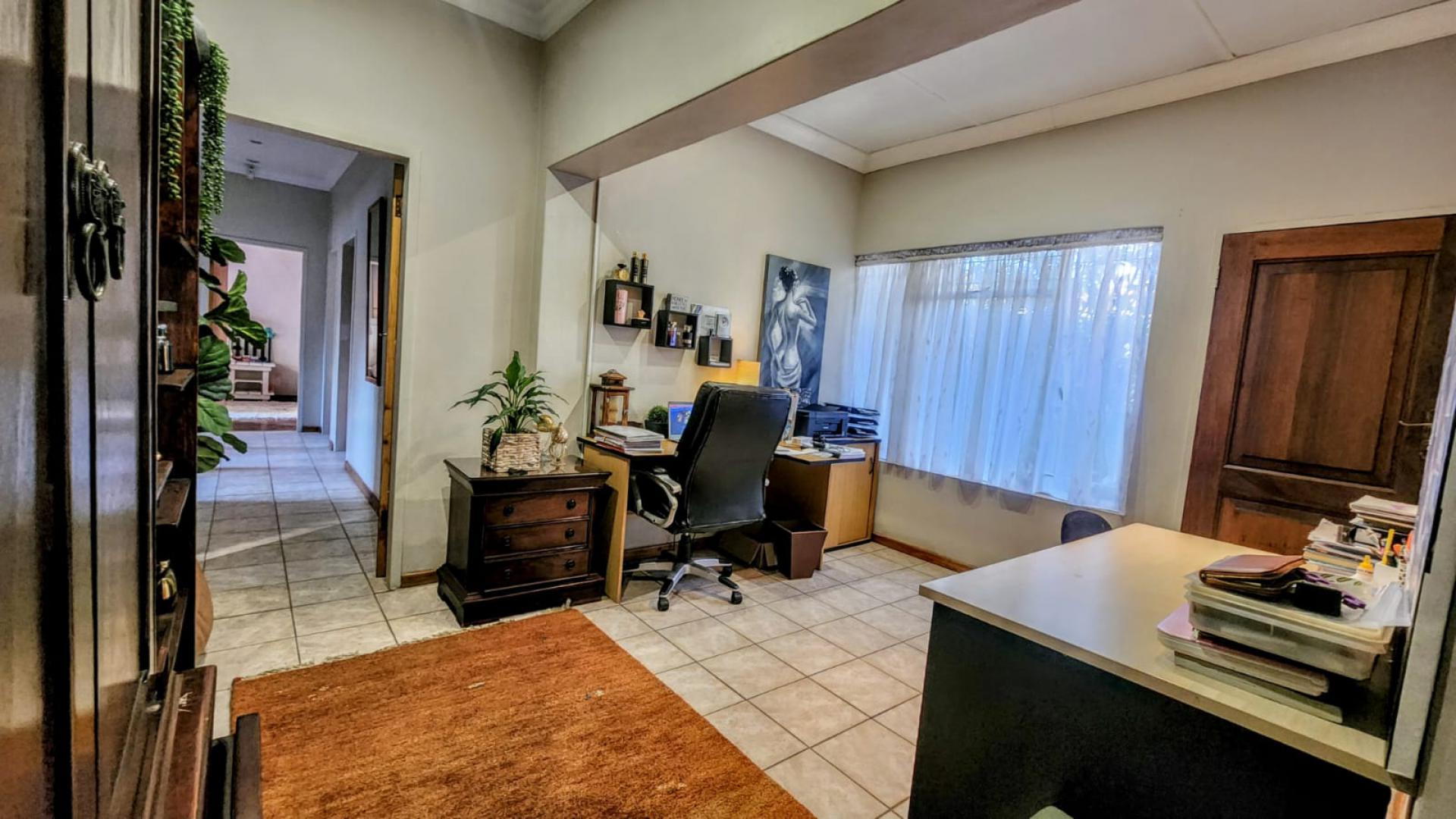  of property in Capital Park