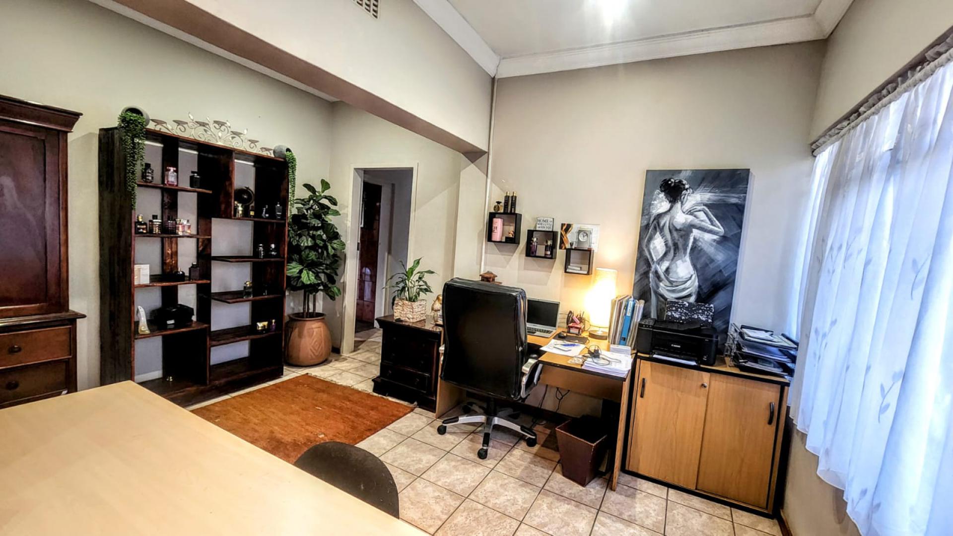  of property in Capital Park