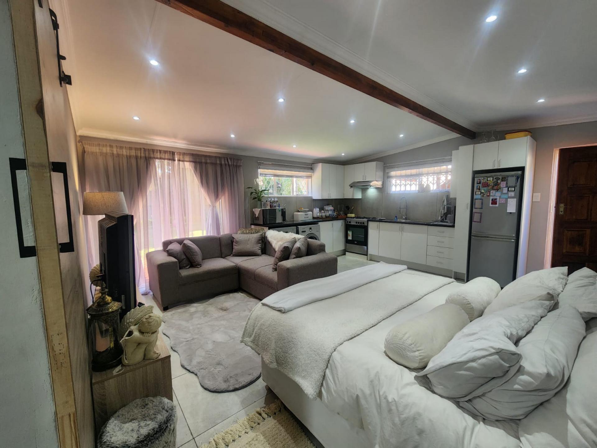  of property in Capital Park