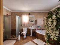  of property in Capital Park