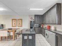  of property in Helderkruin