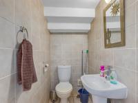  of property in Helderkruin