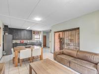  of property in Helderkruin