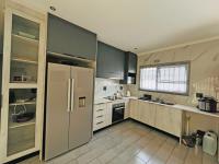  of property in Bendor