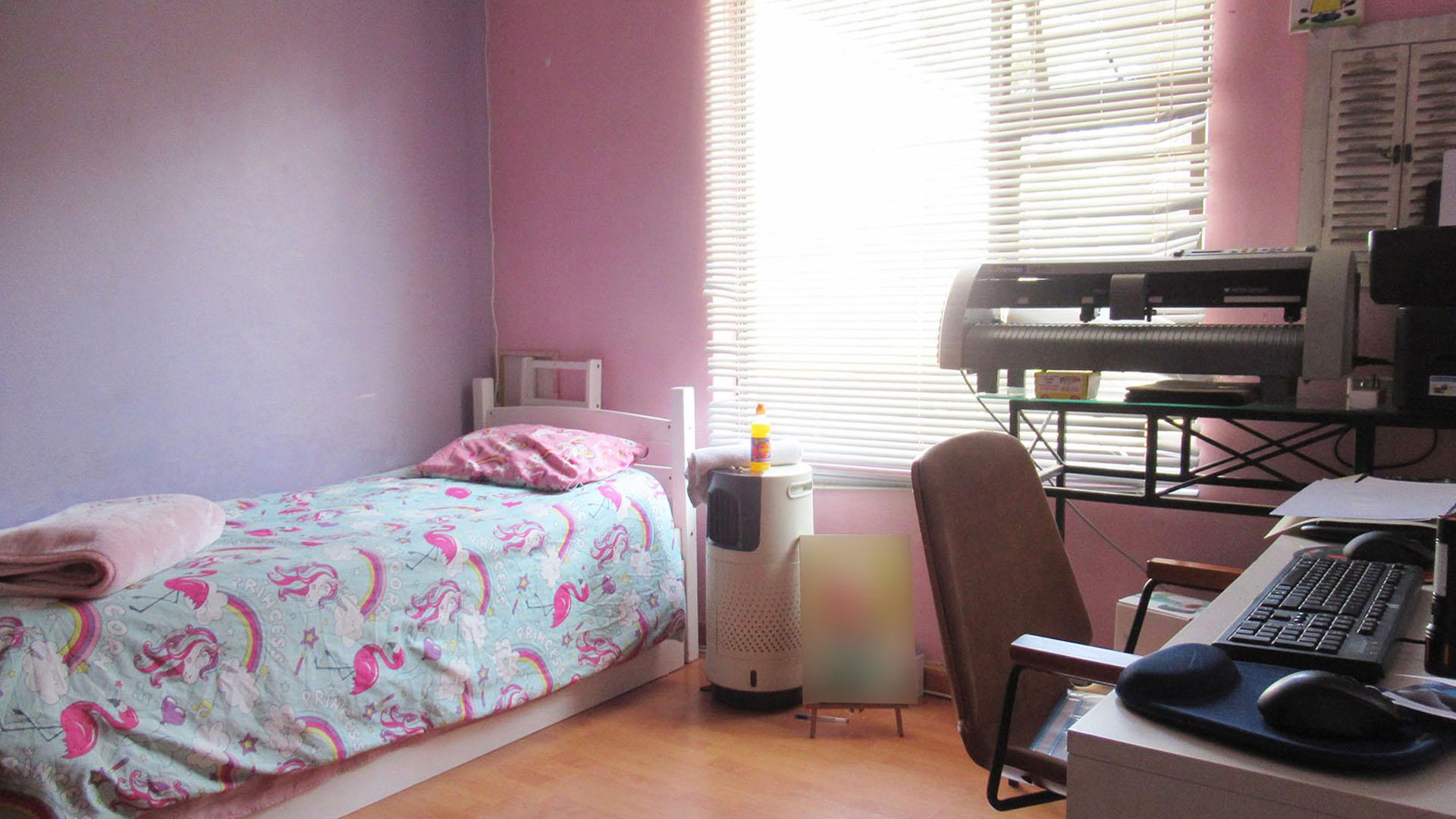 Bed Room 2 - 14 square meters of property in Birch Acres