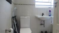 Main Bathroom - 7 square meters of property in Birch Acres