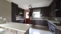 Kitchen - 14 square meters of property in Noordwyk