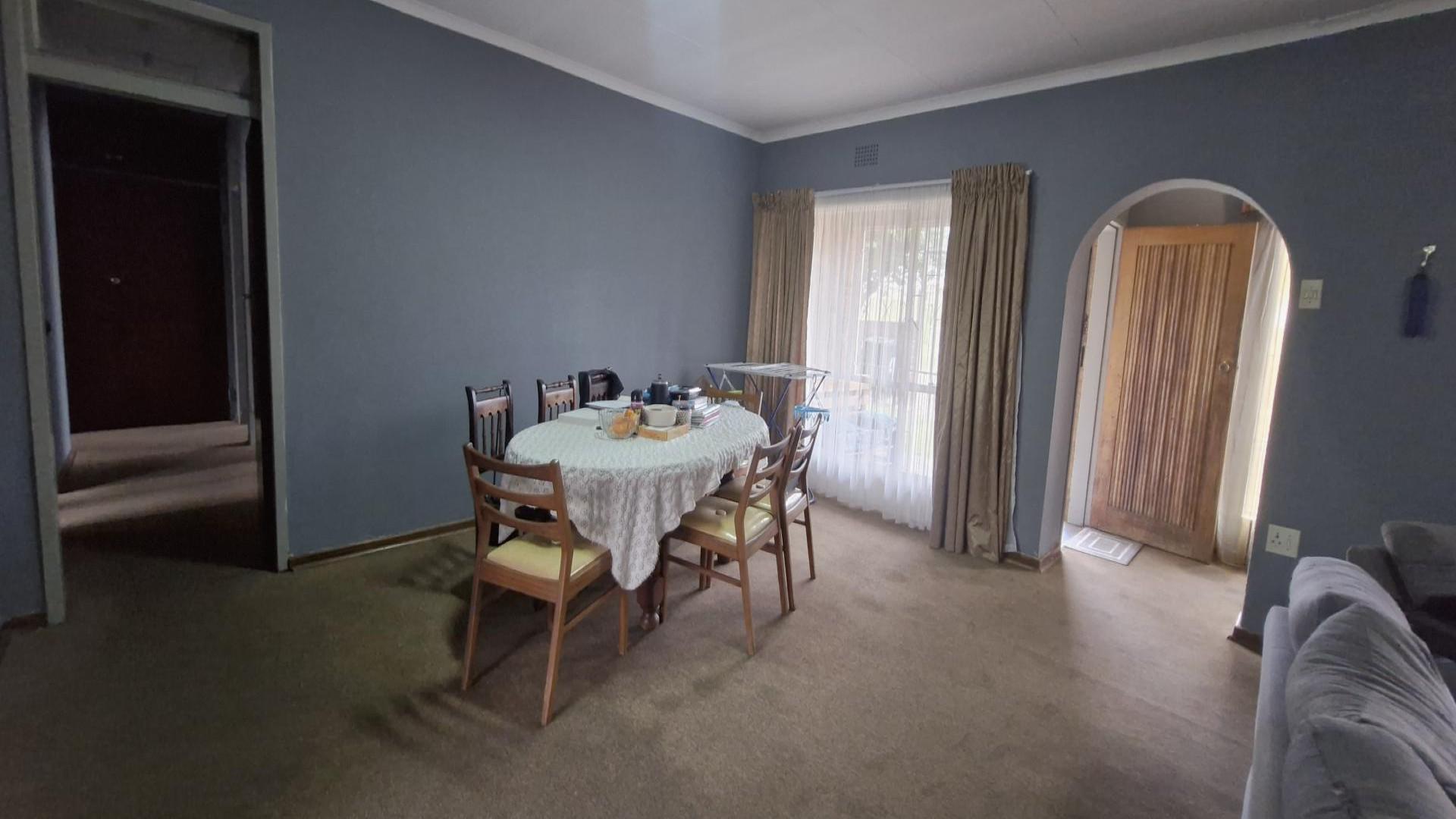 Dining Room of property in Barvallen