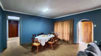 Dining Room - 19 square meters of property in Barvallen