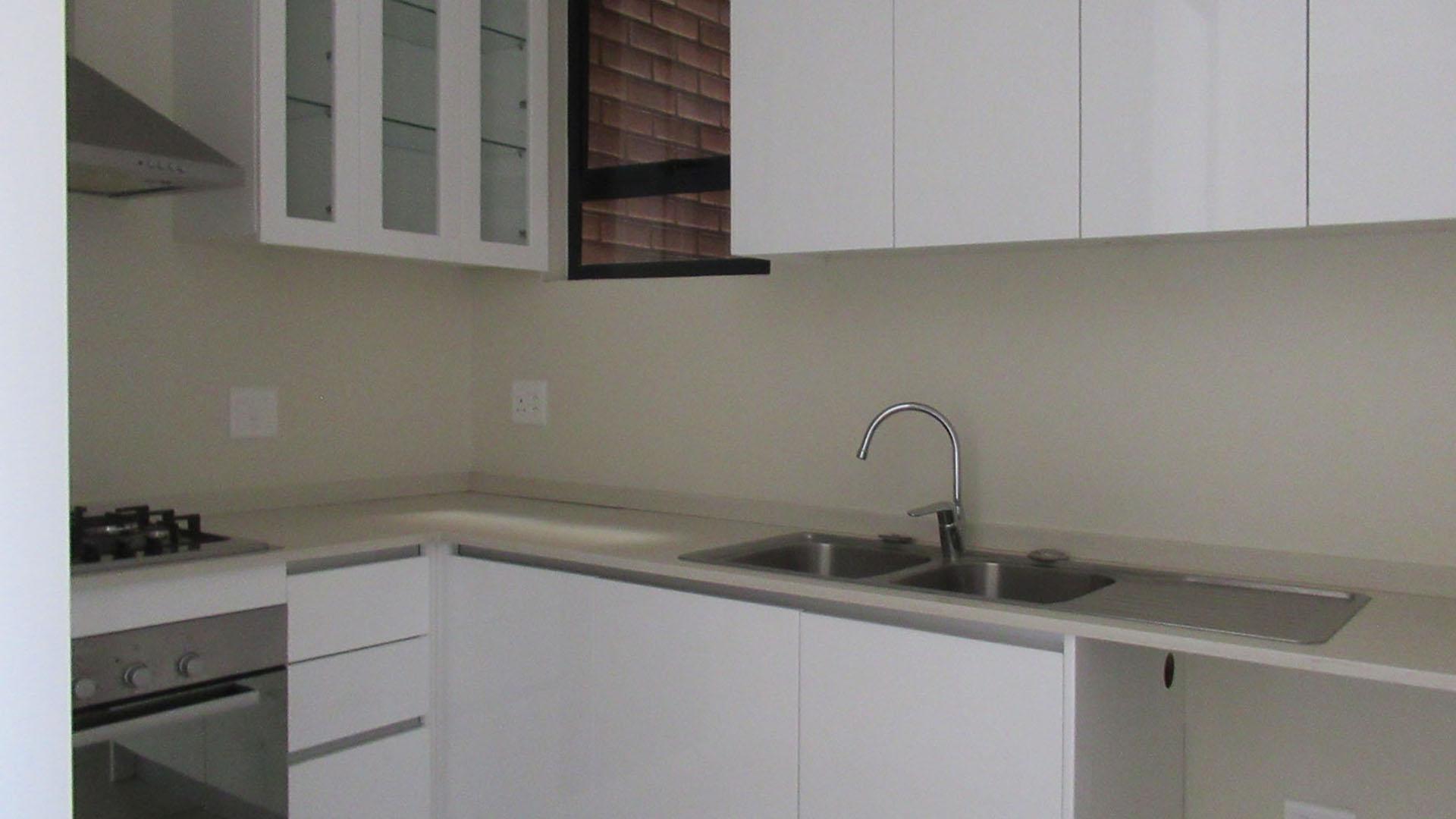 Kitchen - 8 square meters of property in Kensington - JHB