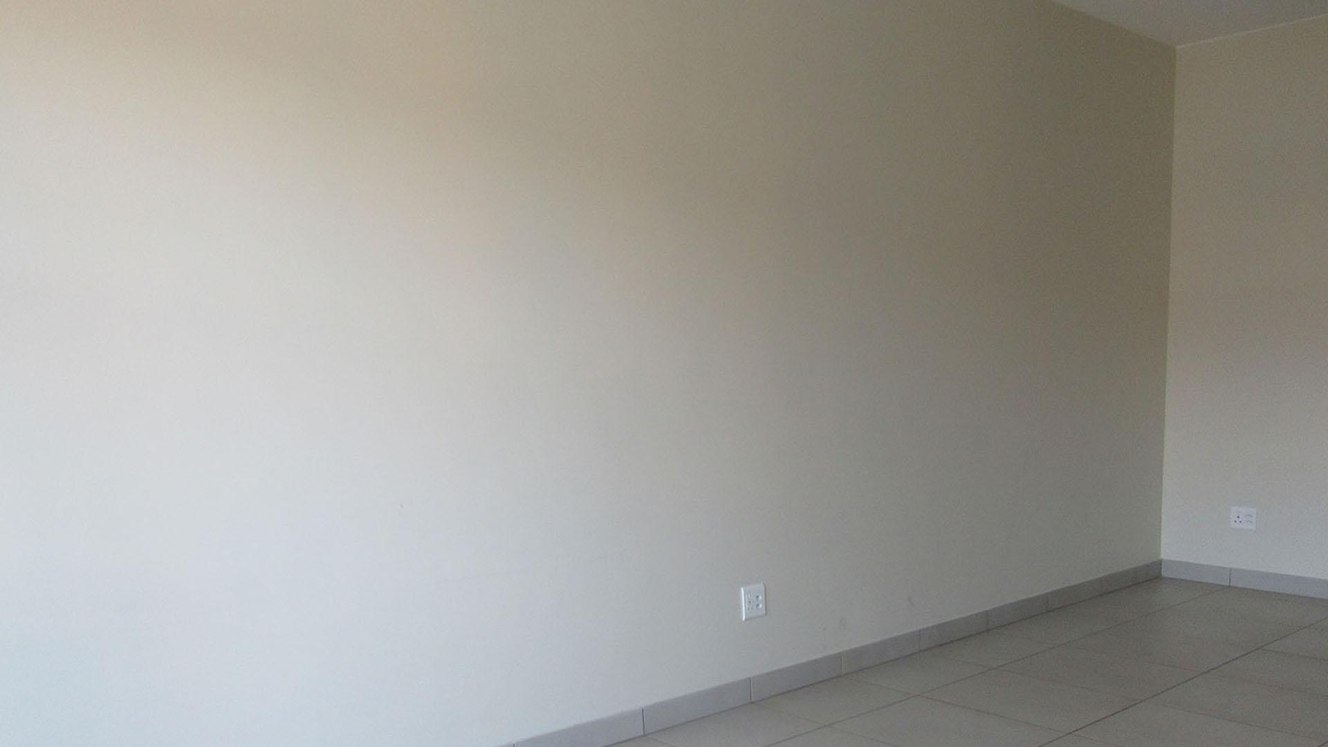 Lounges - 18 square meters of property in Kensington - JHB