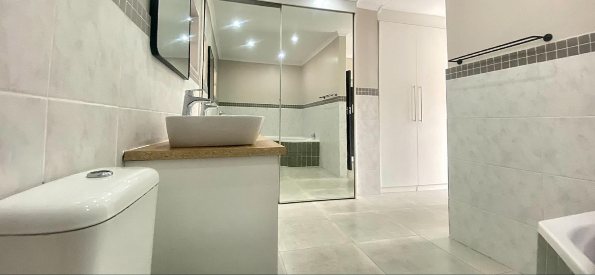  of property in Silverton