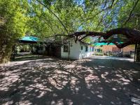  of property in Brackendowns