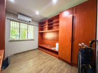  of property in Brackendowns