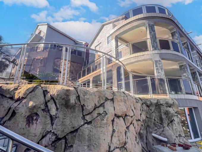 14 Bedroom House for Sale For Sale in Bassonia - MR698462