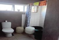 Bathroom 1 of property in Esikhawini