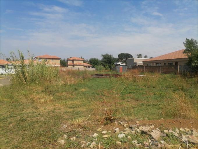 Land for Sale For Sale in Mimosa Park - MR698564