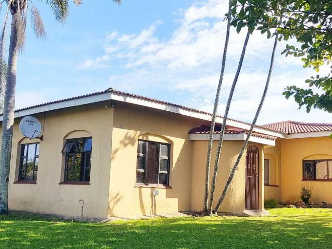 5 Bedroom House for Sale For Sale in Port Edward - MR698580