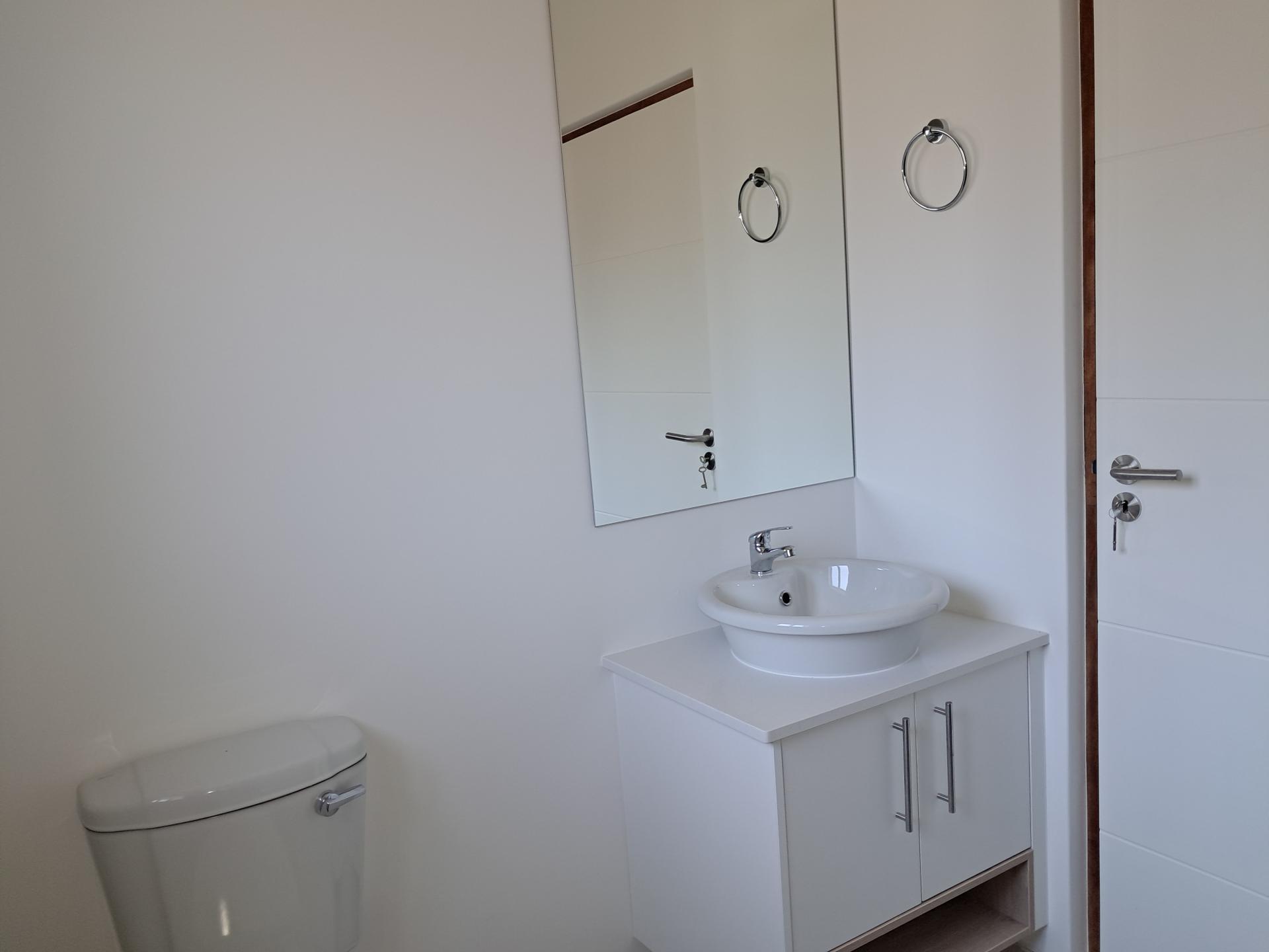  of property in Pacaltsdorp