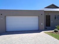  of property in Pacaltsdorp