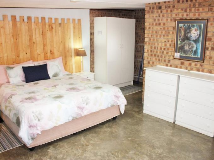 1 Bedroom Apartment to Rent in The Reeds - Property to rent - MR698604