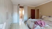 Main Bedroom - 20 square meters of property in Amberfield