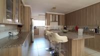 Kitchen - 16 square meters of property in Amberfield