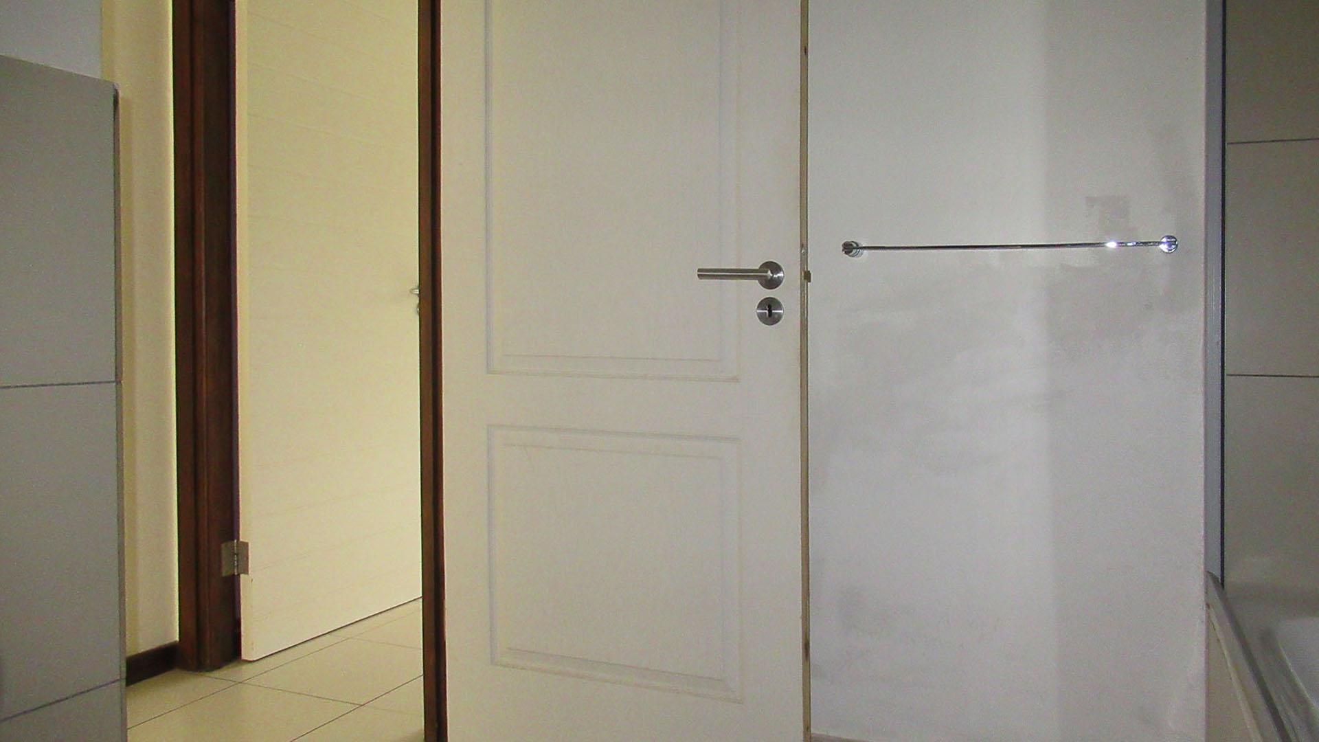 Bathroom 1 - 6 square meters of property in Jackal Creek Golf Estate