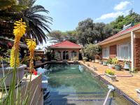  of property in Bendor