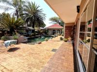  of property in Bendor