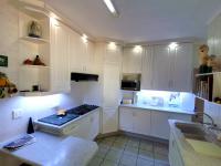  of property in Bendor