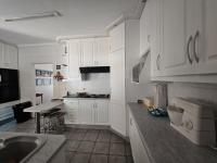  of property in Bendor